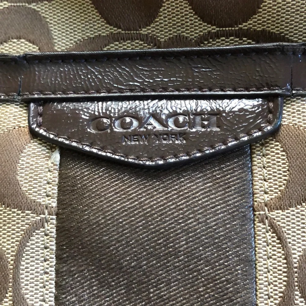 COACH Classic Brown Canvas‎ Handbag Grandmacore